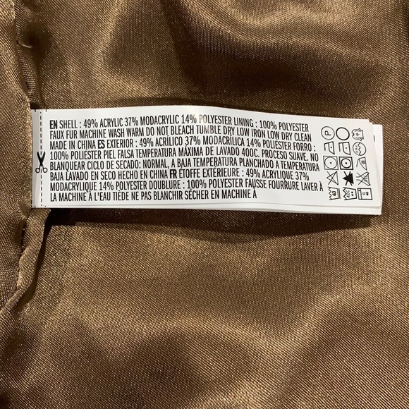 Brown Furrry Vest! π» - Picture 6 of 6